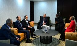 رئيس الوزراء يصل "جوهانسبرج" لترؤس وفد مصر المُشارك بقمة مجموعة العشرين (G20) لعام 2025