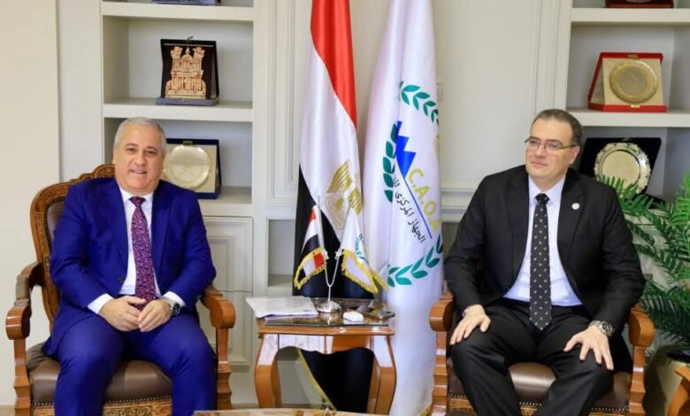 رئيس "التنظيم والإدارة" يستقبل رئيس "الوطنية للصحافة" ويبحثان تعزيز التعاون المشترك. 