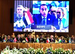 رئيس الوزراء يلقي كلمة مصر فى القمة السابعة للاتحاد الأفريقي والاتحاد الأوروبي. 