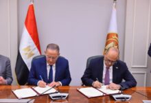 وزارة العمل والاتحاد المصري للغرف السياحية يوقعان بروتوكول تعاون.