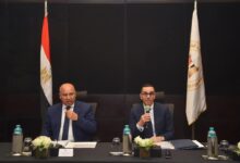 وزارة الاستثمار والتجارة الخارجية تناقش موازنة برنامج رد أعباء الصادرات 2026/2025.