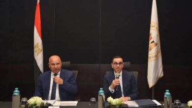 وزارة الاستثمار والتجارة الخارجية تناقش موازنة برنامج رد أعباء الصادرات 2026/2025.