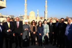 وزراء التنمية والأوقاف ومحافظ الغربية يتفقدون أعمال تطوير محيط مسجد السيد البدوي. 