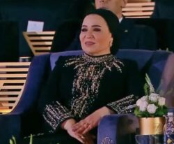 إنتصار السيسي ظهرت بإطلالة رائعة في حفل افتتاح المتحف المصري الكبير