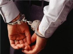 إحالة أب متهم بإنهاء حياة نجله وتقطيع جثمانه بالصاروخ إلى الجنايات