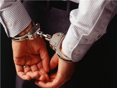 إحالة أب متهم بإنهاء حياة نجله وتقطيع جثمانه بالصاروخ إلى الجنايات