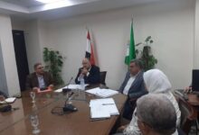 سكرتير عام محافظة الجيزه يعقد لقاءً لمتابعة جاهزية المراكز الانتخابية قبل انطلاق انتخابات النواب. 