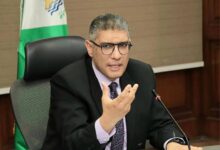 محافظ الجيزة يعقد اللقاء الأسبوعي لبحث شكاوى المواطنين بأحياء ومراكز المحافظة.