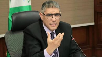 محافظ الجيزة يعقد اللقاء الأسبوعي لبحث شكاوى المواطنين بأحياء ومراكز المحافظة.