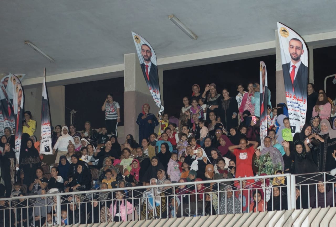 أسيوط تعلن تأييدها لـحفيد صلاح أبودنقل"