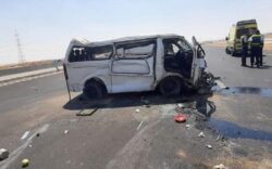 بالطريق السياحي بالجيزة إصابة 10 أشخاص فى حادث انقلاب ميكروباص 