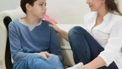 المراهق بين الضغط والصمت