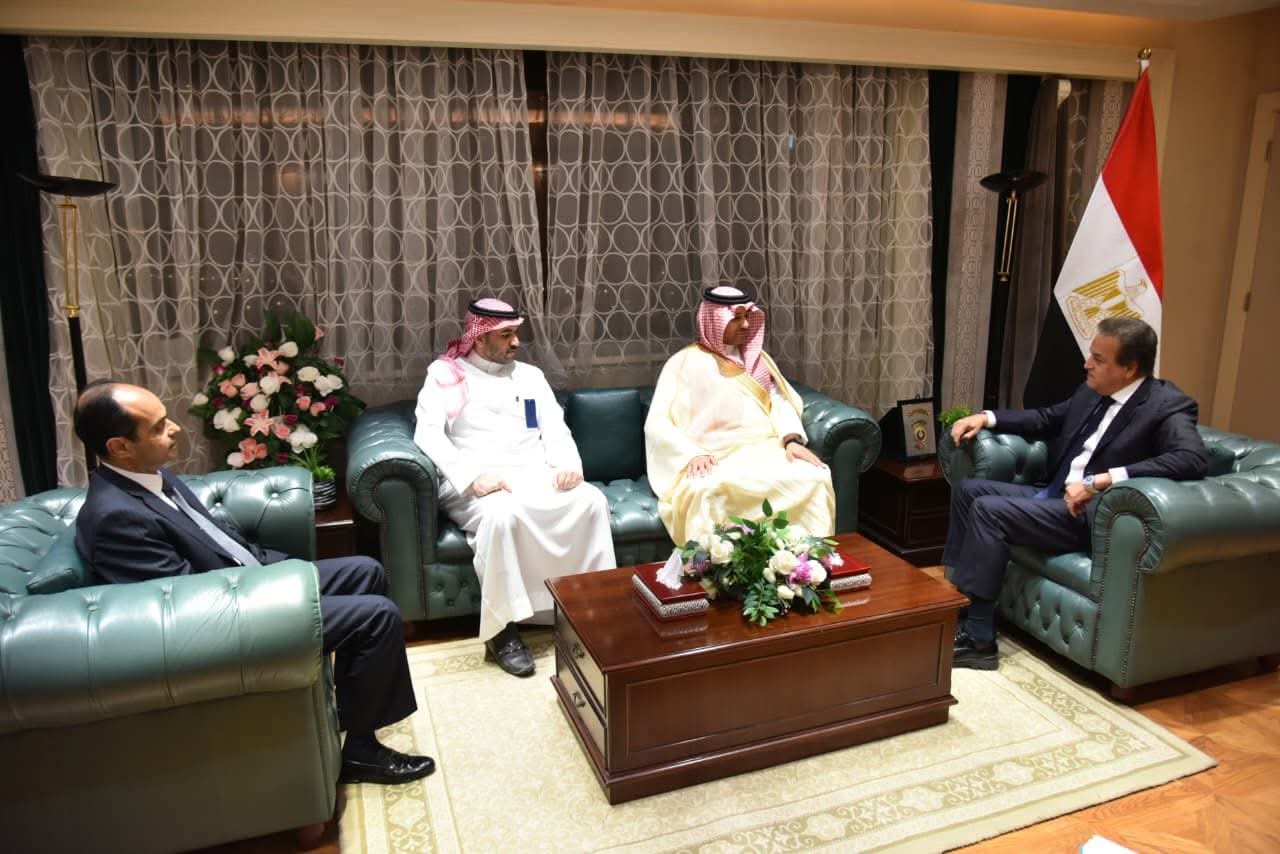 مصر والسعودية تبحثان تعزيز التعاون في التعليم الطبي المهني