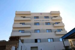 محافظ الجيزة: استكمال تجهيزات سكن أطباء مستشفى الواحات البحرية