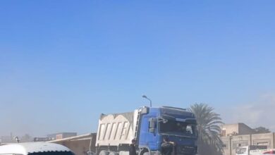 انقلاب سيارة نقل يسبب تكدس مروري على الإسكندرية الصحراوي