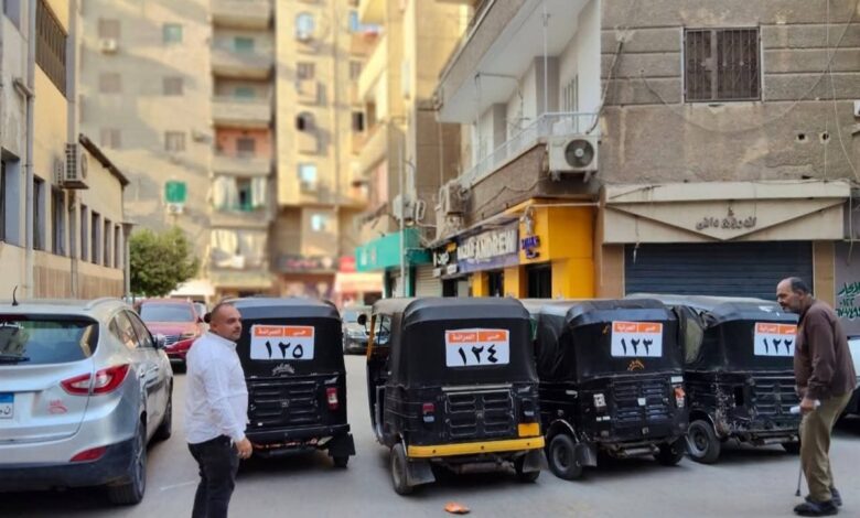 محافظ الجيزة يتابع أعمال ترقيم مركبات “التوك توك” بالعمرانية لضبط المنظومة.