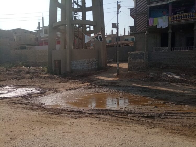 قنا تتحرك لإنهاء تجمعات المياه بفرشوط