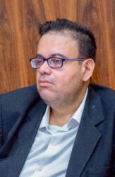 قرار جمهوري بتعيين الدكتور محمد حنتيرة عميدا لكلية الطب بجامعة طنطا