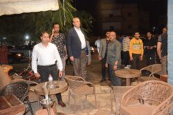 محافظ الغربية يتابع ميدانيًا أعمال الرصف بالمحلة وسمنود بعد منتصف الليل