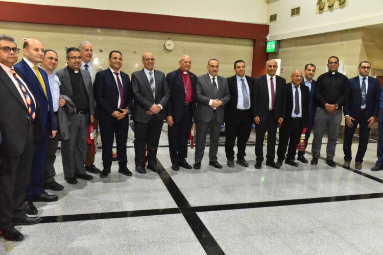 أسيوط تستقبل أول وفد سياحي على متن الرحلة الجوية المنتظمة