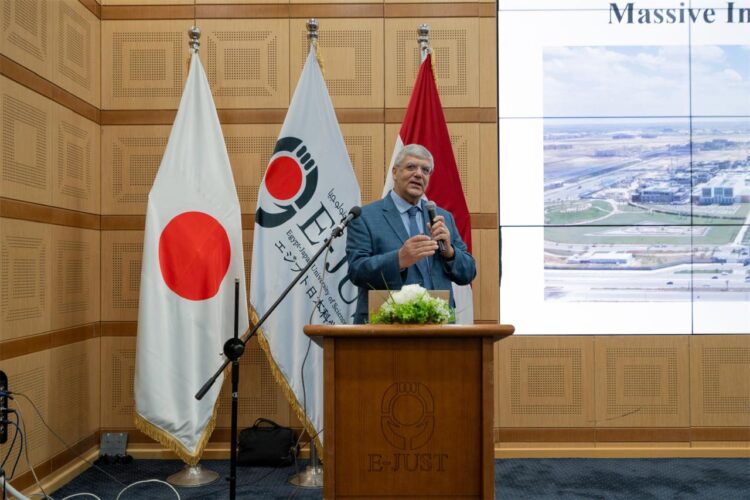 الجامعة المصرية اليابانية تطلق يوم الصناعة