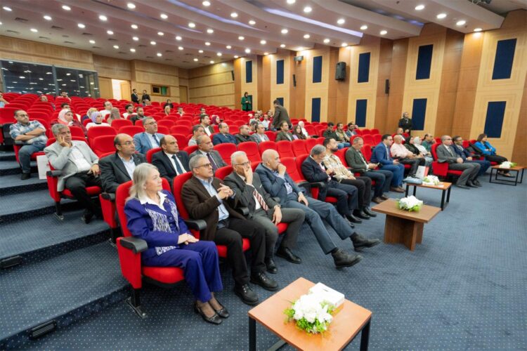 الجامعة المصرية اليابانية تطلق يوم الصناعة