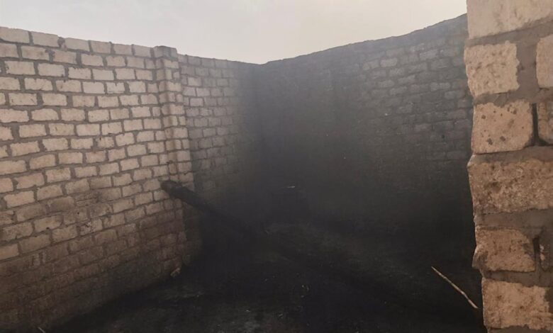 السيطرة على حريق التهم 4 أحواش بقرية الكولة بأخميم