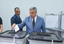 محافظ الإسكندرية يُدلي بصوته في انتخابات مجلس النواب 2025