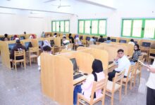 ٨٢٥ طالبًا بالفرقه الاولي بكلية الطب يؤدون اختبارات أعمال السنه" الميد تيرم" للفصل الدراسى الاول بمركز الاختبارات الإلكترونية الجديد بجامعة سوهاج