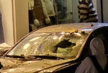 انهيار شرفة عقار بالإسكندرية يحطم زجاج سيارة دون إصابات