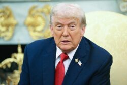 ترامب يرفض الاعتراف بـ"أرض الصومال" ويصف العرض العسكري بالثانوي