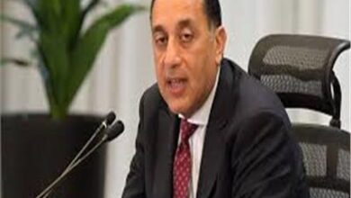 جولة لرئيس الوزراء بمطار القاهرة لتفقد الخدمات المختلفة