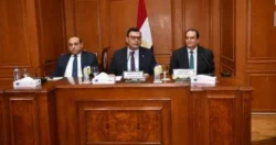 وزير الإسكان يكشف أمام الشيوخ آليات توفير السكن البديل لمستحقي الإيجار القديم