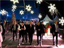 رئيس الوزراء يشارك المحتفلين بالعام الجديد في احتفالية شركة العاصمة الجديدة