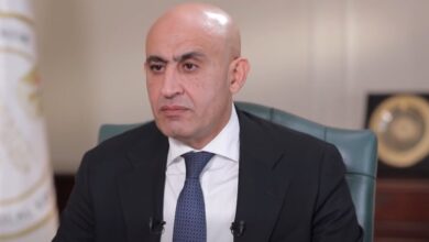 وزير التعليم يشيد بتنفيذ قراراته في الميدان ويؤكد المدارس الحكومية مميزة بالتابلت