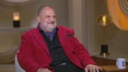 خالد الصاوي يكشف محطات إنسانية مؤثرة في حياته