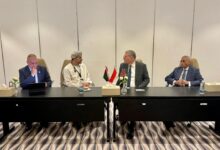 وزير البترول يبحث مع أوكيو العمانية مساهمة بتروجت في تنفيذ مشروع نقل الغاز الطبيعي.