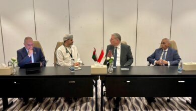 وزير البترول يبحث مع أوكيو العمانية مساهمة بتروجت في تنفيذ مشروع نقل الغاز الطبيعي.