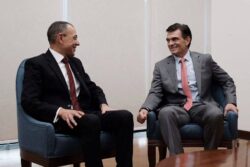 رئيس جمهورية بوليفيا يستقبل سفير مصر في لاباز