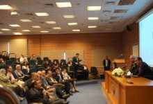 وزير المالية في حوار مفتوح مع طلاب جامعة النيل 