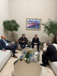 وزير الثقافة يصل إلى أذربيجان للمشاركة في أسبوع باكو للإبداع