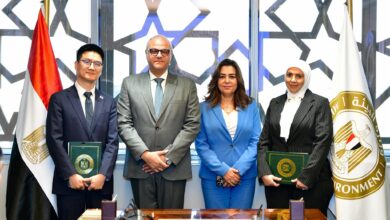 وزيرة التنمية والبيئة والقليوبية يشهدان مراسم توقيع مذكرة التفاهم وشركة الهندسة والآلات الصينية (CMEC)