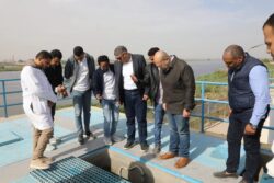 محافظ الجيزة يتفقد محطتي مياه وصرف صحي بقرى الصف استعدادًا لتشغيلهما