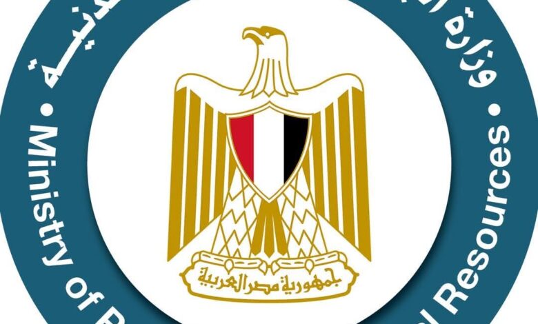 البترول إنفجار غير معلوم السبب وراء انهيار عقار إمبابة