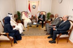 وزير الصناعة يبحث مع وزير التجارة الخارجية القطري تدشين مشروعات تكاملية مصرية قطرية.