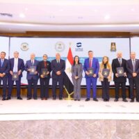 وزيرة التضامن ومحافظ الوادي الجديد يشهدان توقيع 5 بروتوكولات تعاون مشترك.