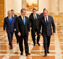 الرئيس السيسي إستقبل بارزاني رئيس حكومة كردستان العراق