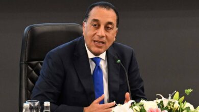 رئيس الوزراء يلتقي الملحقين العسكريين المرشحين للعمل بالخارج.