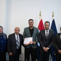 تخريج أول دفعة من البرنامج التدريبى المتخصص لبناء قدرات طلاب وخريجى الجامعة.
