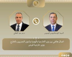 إتصال هاتفى بين وزير الخارجية ونظيره القبرصى
